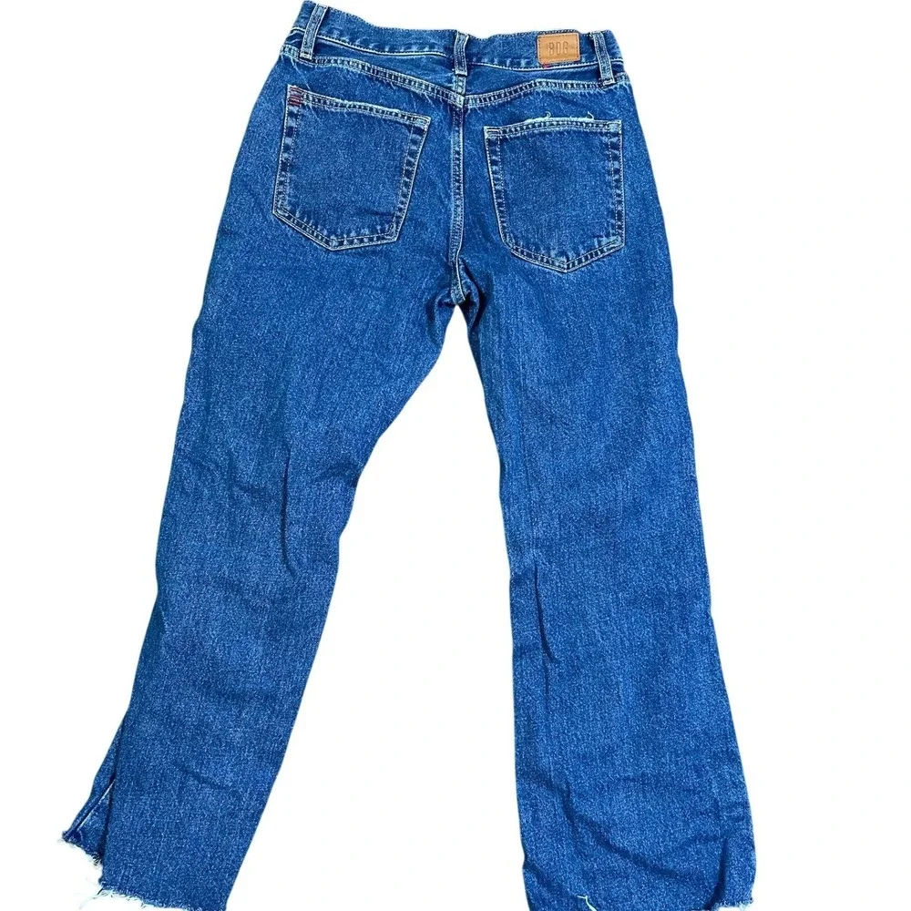 BDG Urban Outfitters High Rise Straight Leg Blue Jeans Raw Hem Size‎ 27